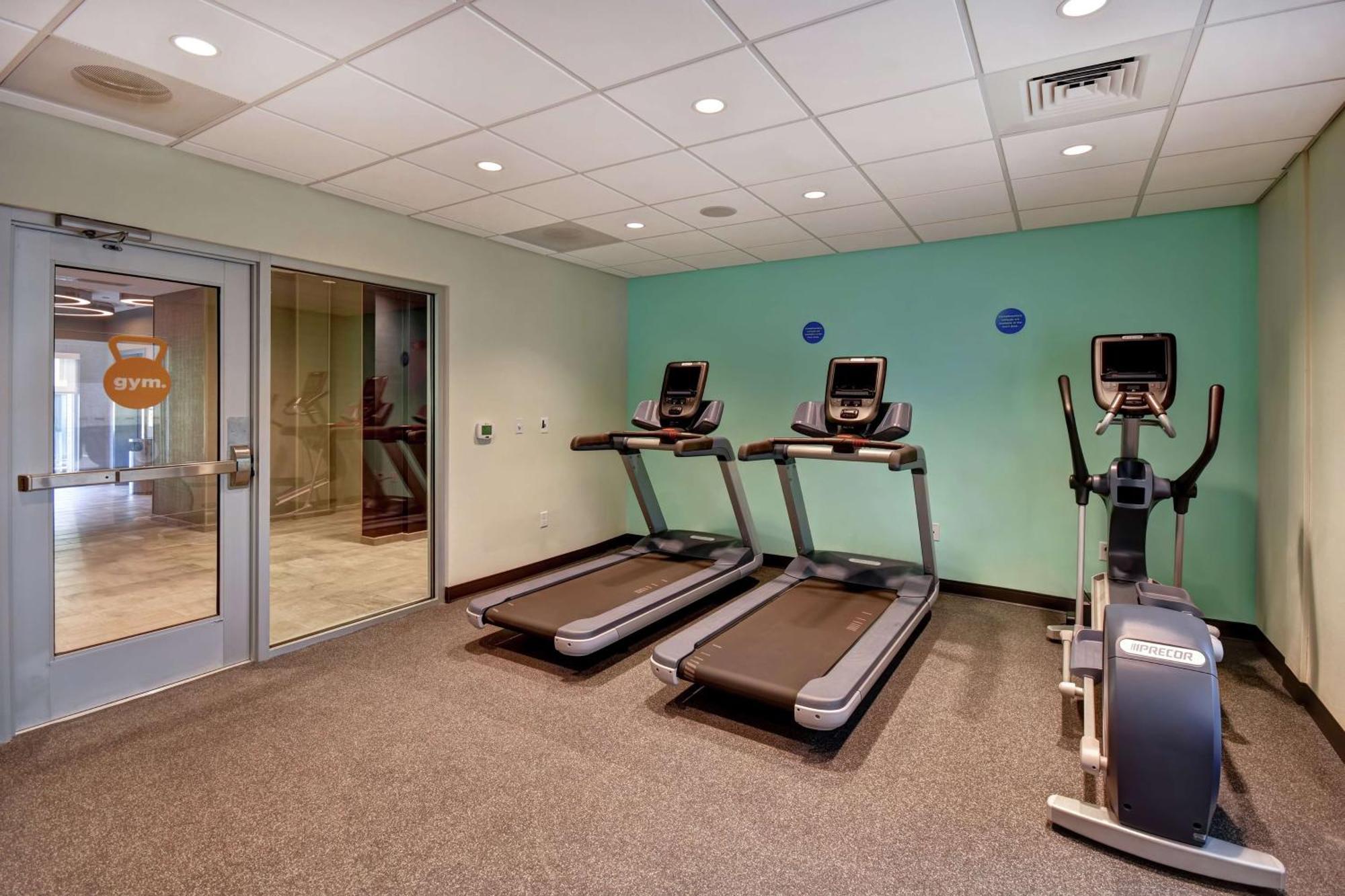 Hotel Tru By Hilton Raleigh Durham Airport 3*